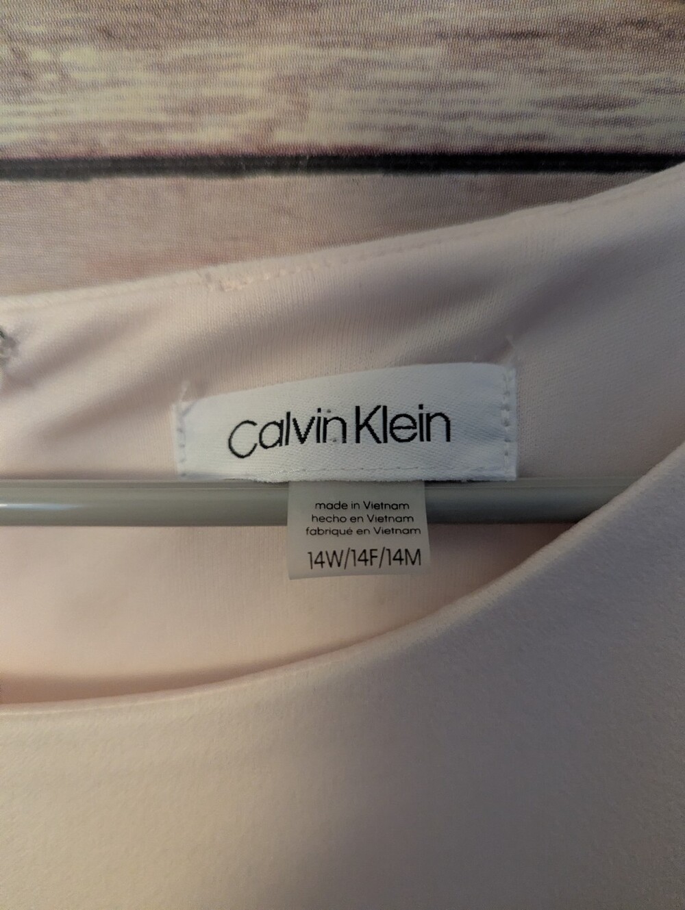 Calvin Klein Womens 14W Blush Pink Sheath Dress Pearl Trim Bell Sleeve Plus Size - Picture 5 of 5